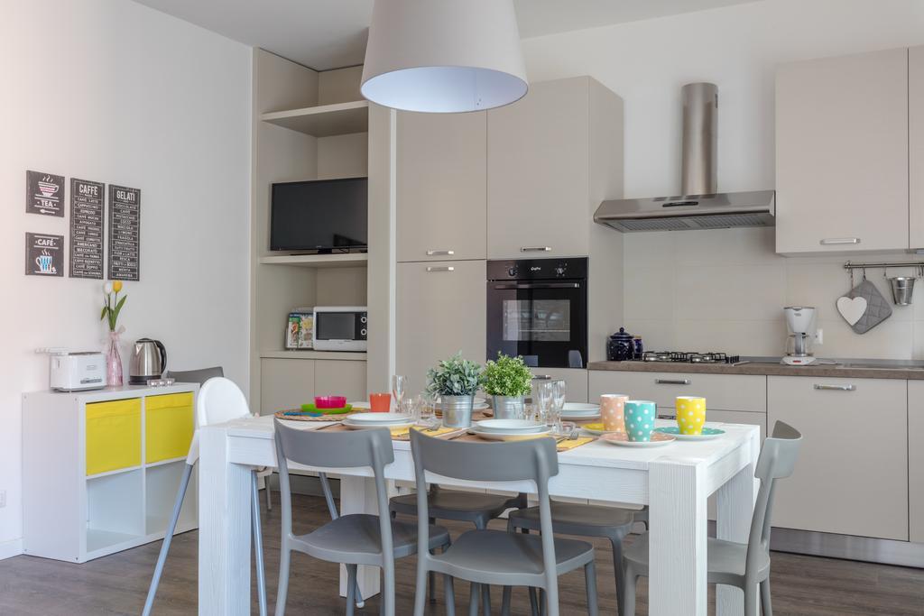 Peschierahome Apartments Пескьера-дель-Гарда Экстерьер фото